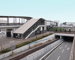 JR久宝寺駅から傘いらずの徒歩1分・駐車場完備!